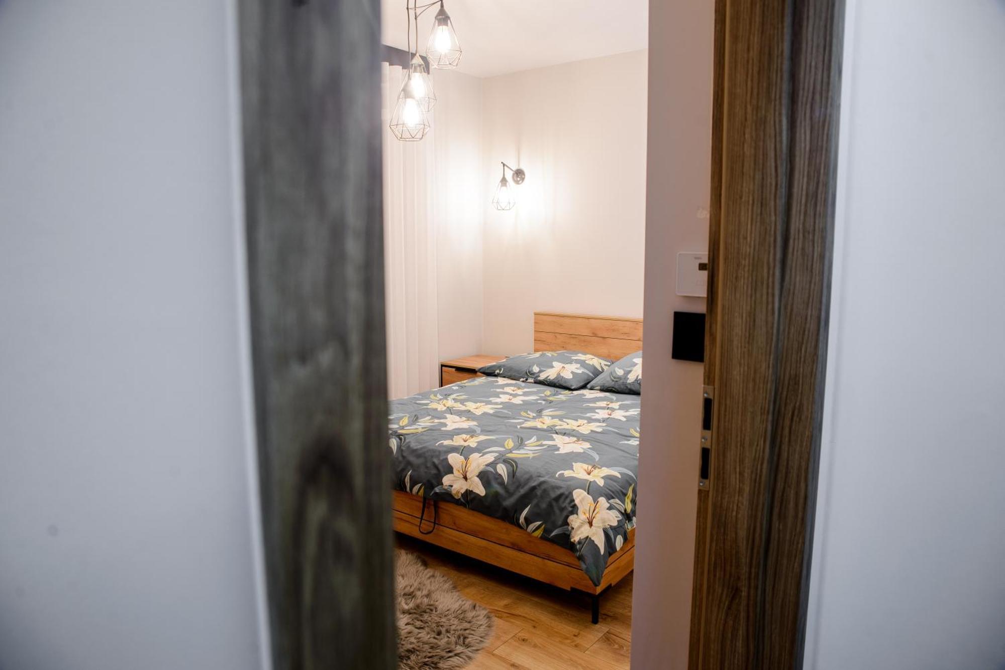Trio Apartment