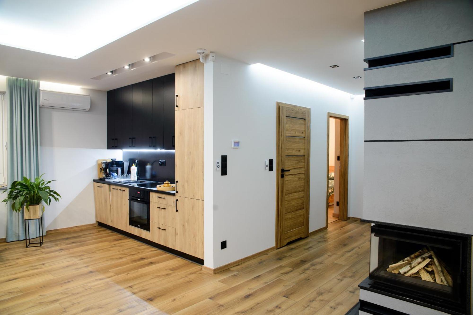 Apartment Trio