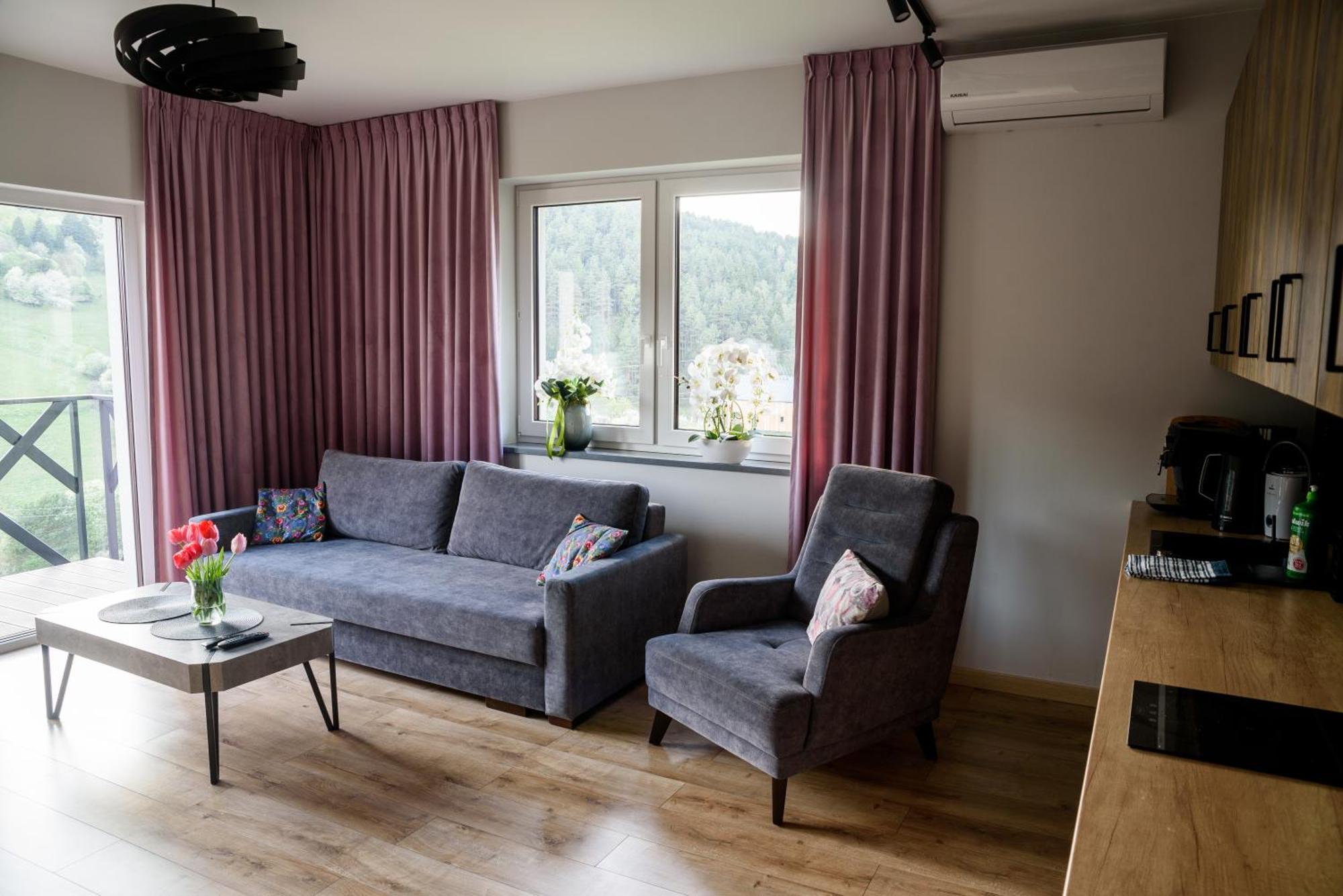 Trio Apartment