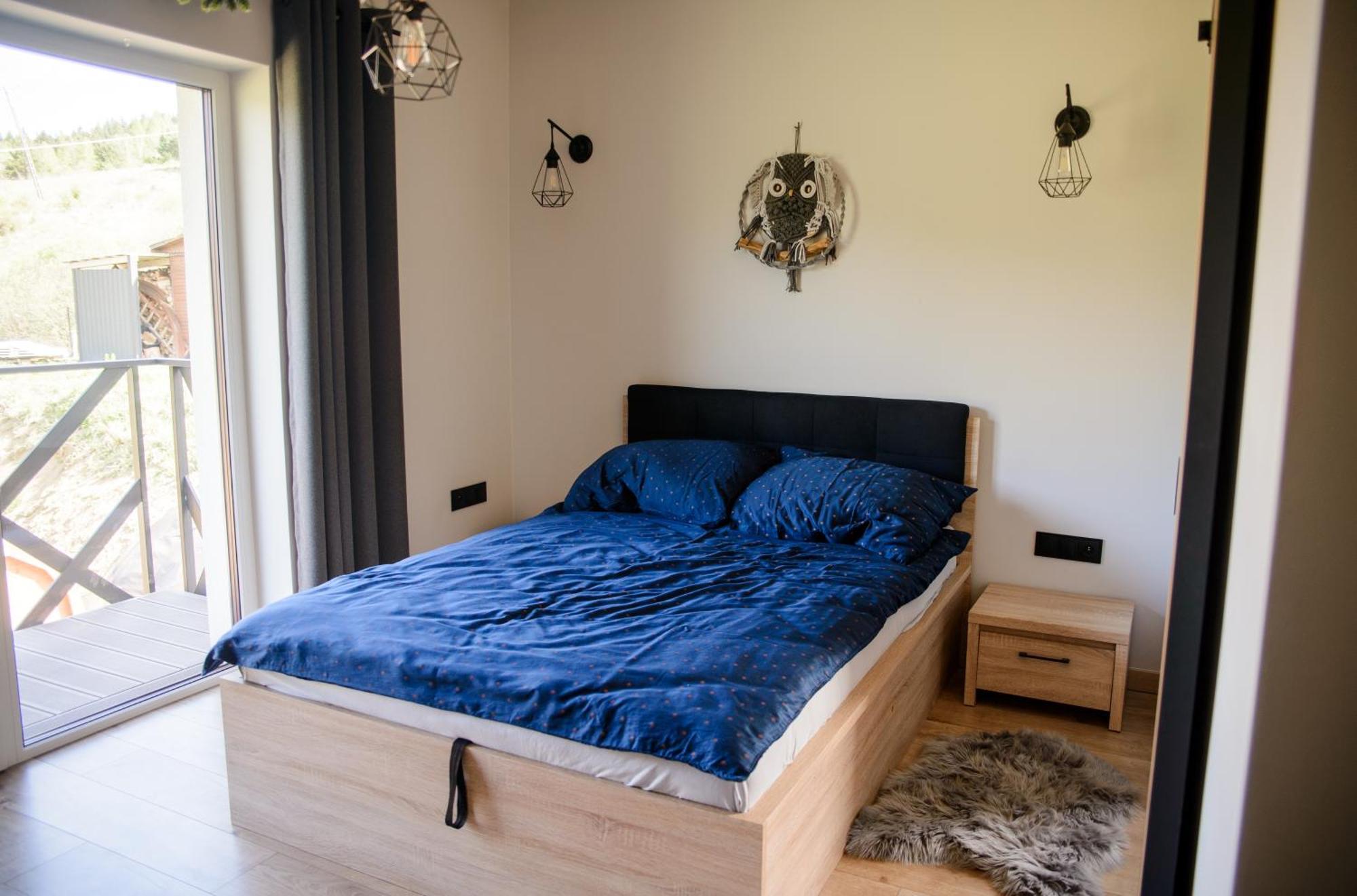 Trio Apartment *